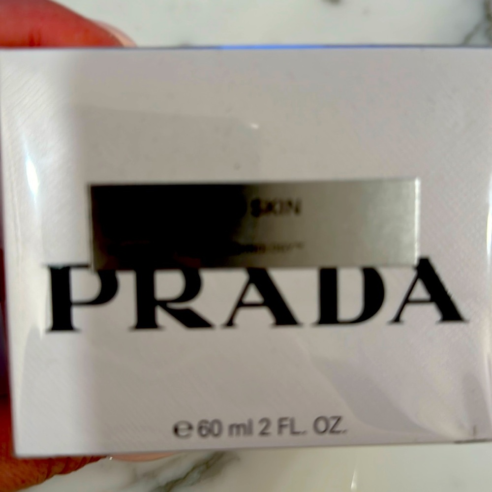 Augmented skin cream Prada